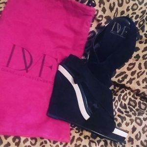75%OFF🖤 DVF Wedges AUTHENTIC Dust Bag GORGEOUS 😍